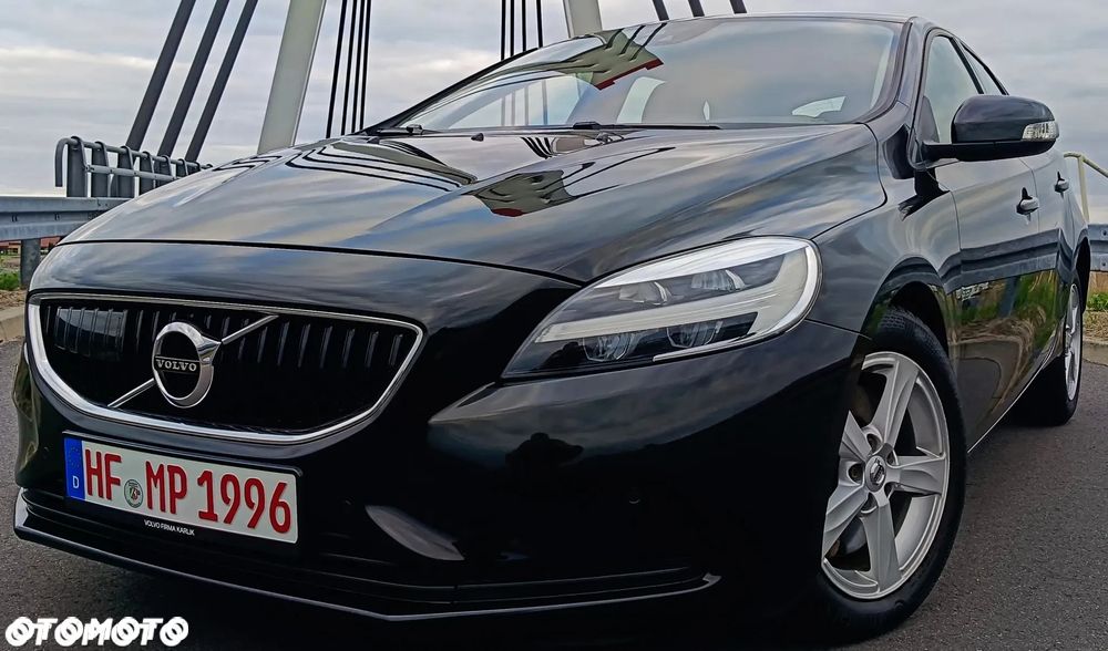 Volvo V40 D2 Geartronic RDesign - 3