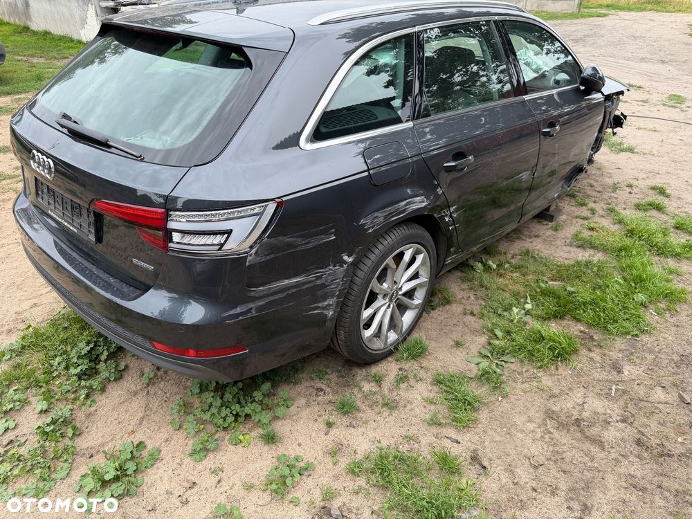 Audi A4 Avant 3.0 TDI Quattro S tronic - 14