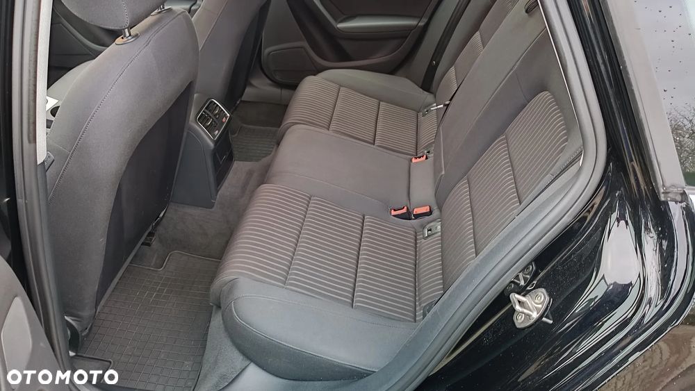 Audi A4 Avant 2.0 TDI DPF clean diesel Ambiente - 12