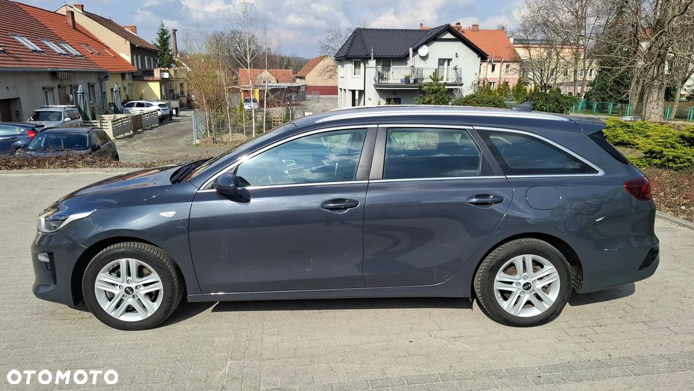Kia Ceed 1.4 T-GDI DCT OPF Platinum Edition - 5