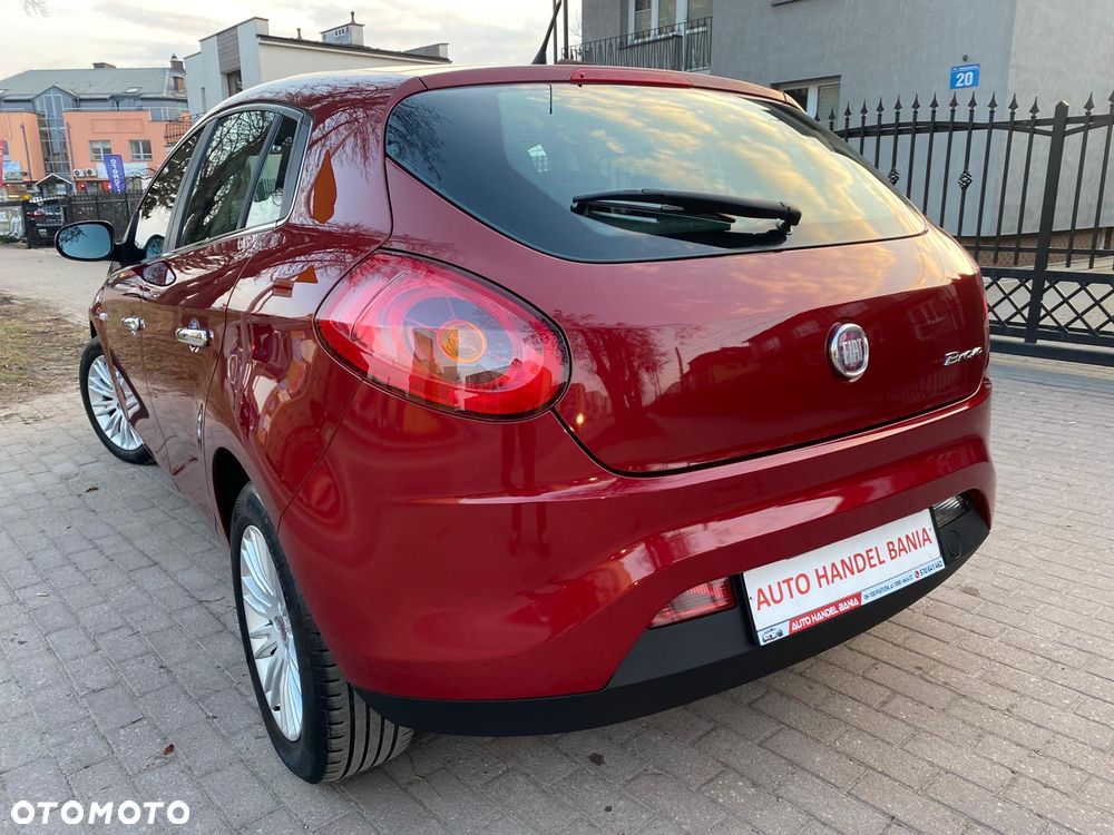 Fiat Bravo 1.4 T-JET 16V Lounge - 23