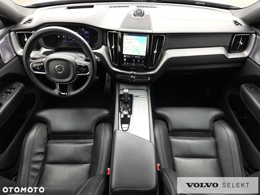 Volvo XC 60 T8 Plug-In Hybrid AWD R-Design - 11