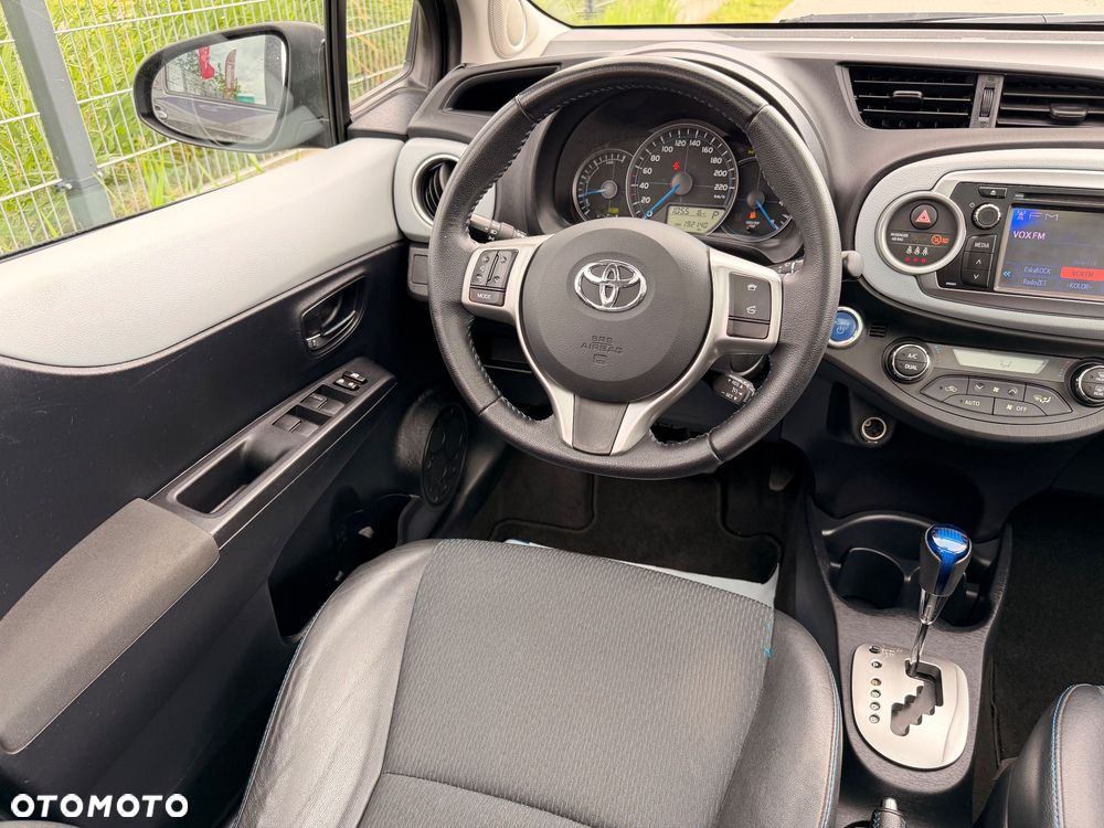 Toyota Yaris - 23