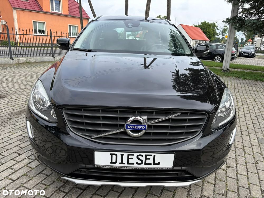 Volvo XC 60 D3 Drive-E Ocean Race - 10