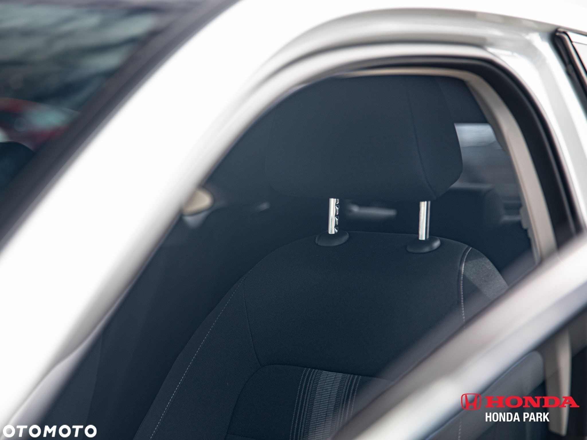 Honda Civic 2.0 i-MMD Elegance CVT - 15
