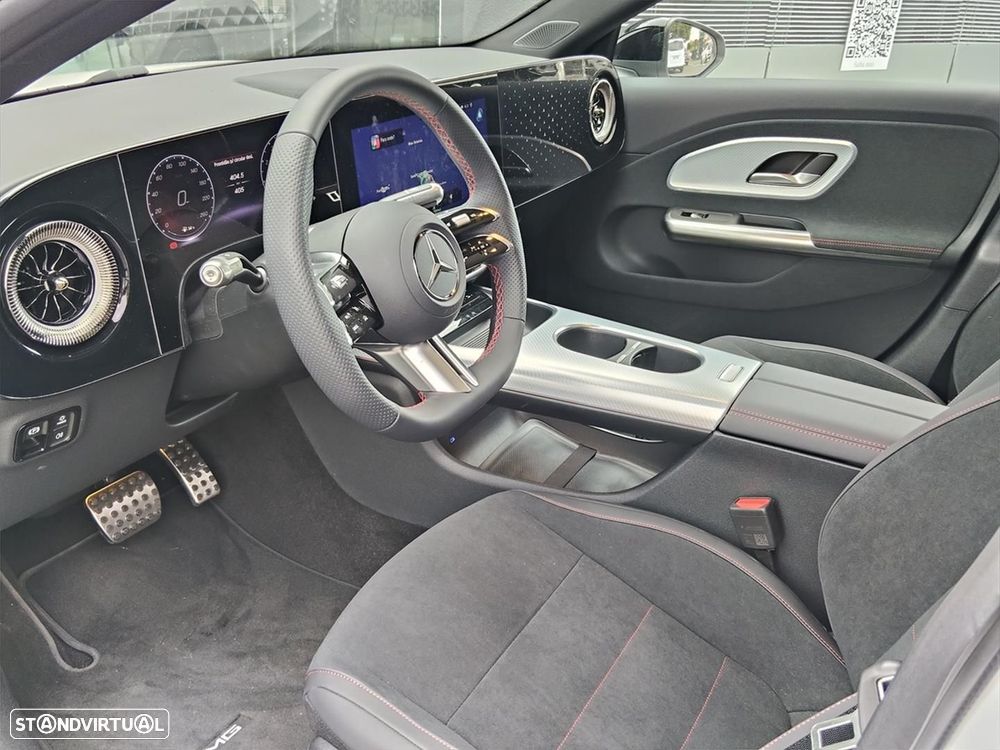 Mercedes-Benz CLA 180 Standard - 10