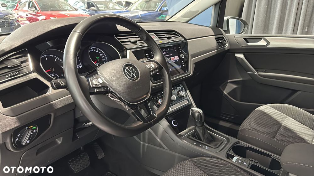 Volkswagen Touran 2.0 TDI BMT Comfortline DSG - 10