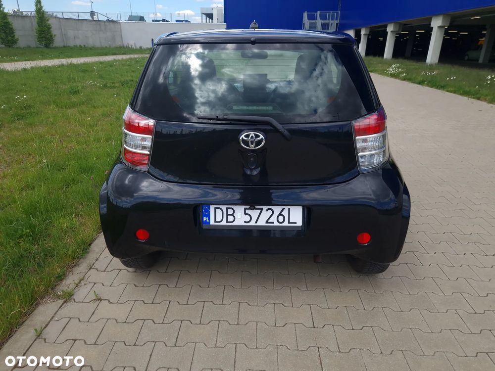 Toyota iQ 1.0 Luna CVT - 5