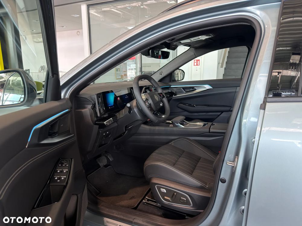 Renault Espace 1.2 E-Tech Full Hybrid 200 Iconic MMT 5os - 6