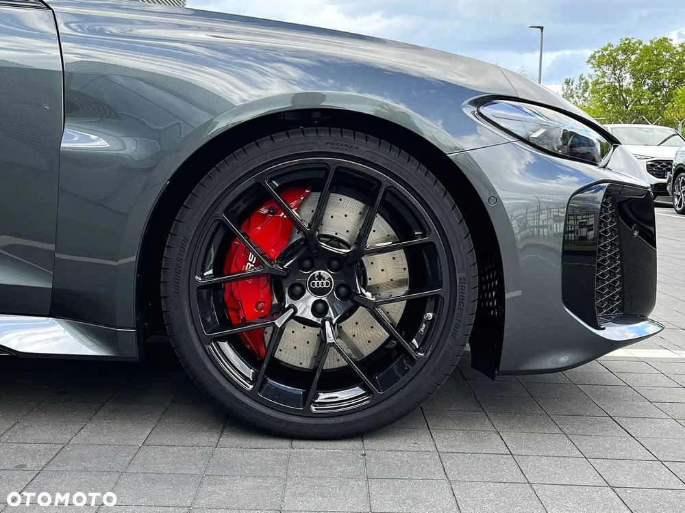 Audi RS5 Avant - 8