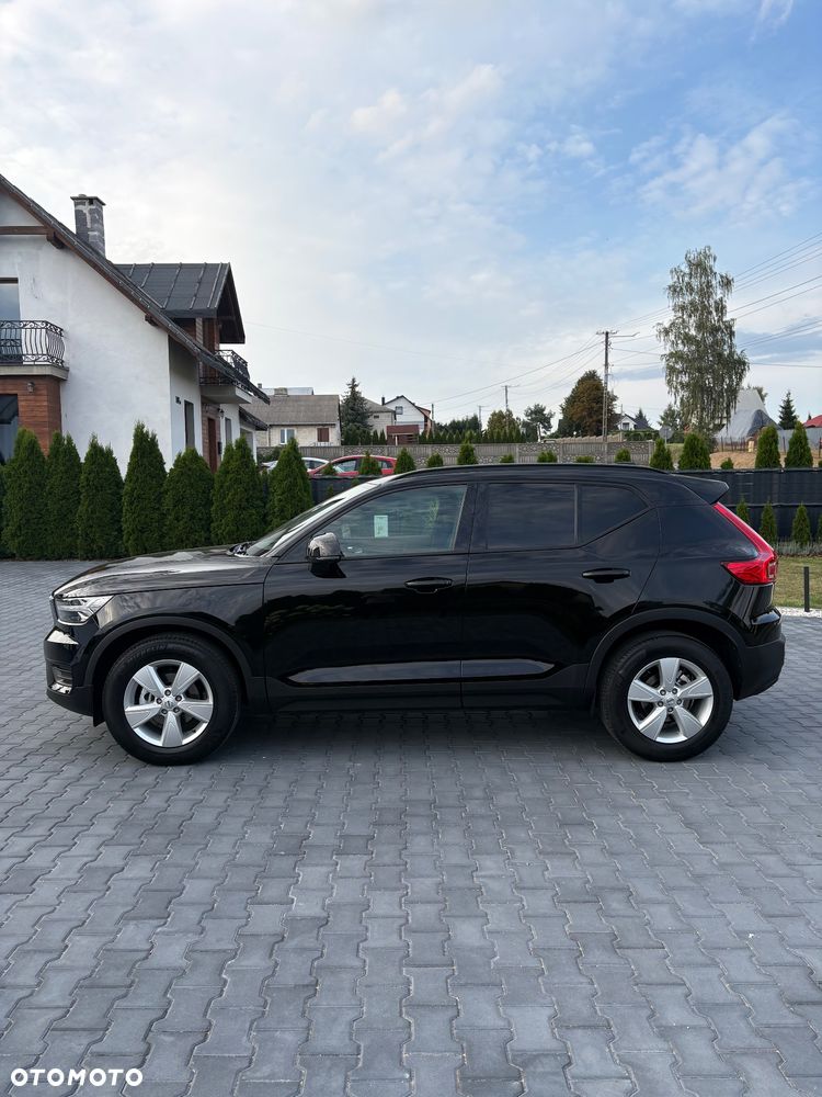 Volvo XC 40 T3 Momentum Pro - 10