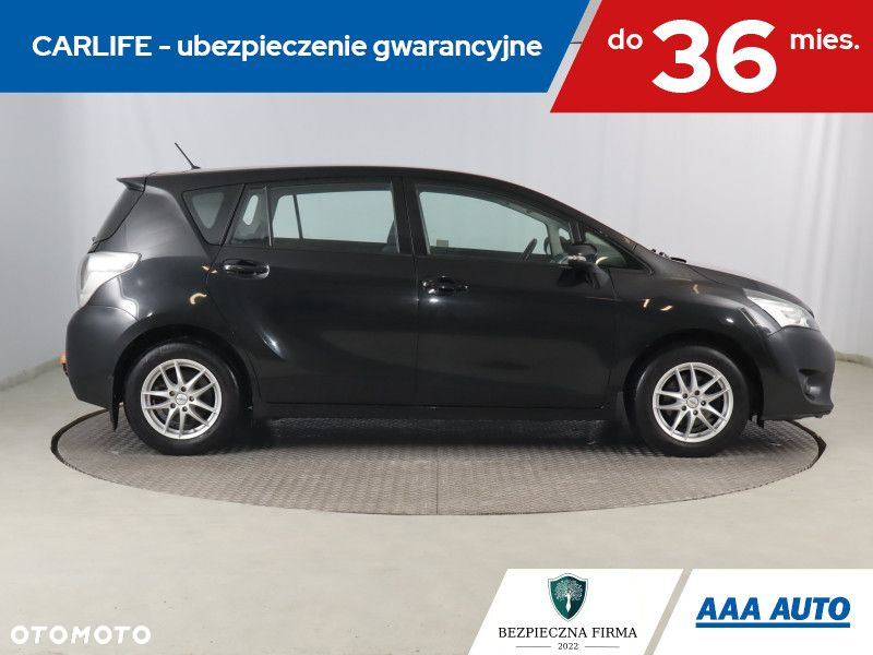 Toyota Verso - 7