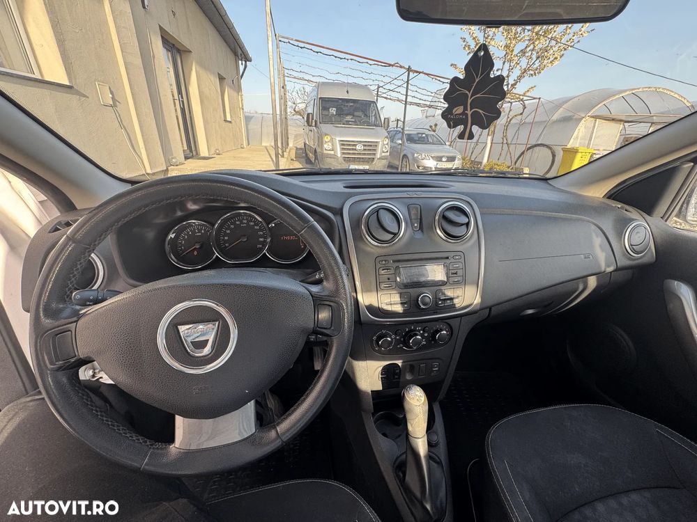 Dacia Logan 1.2 - 12