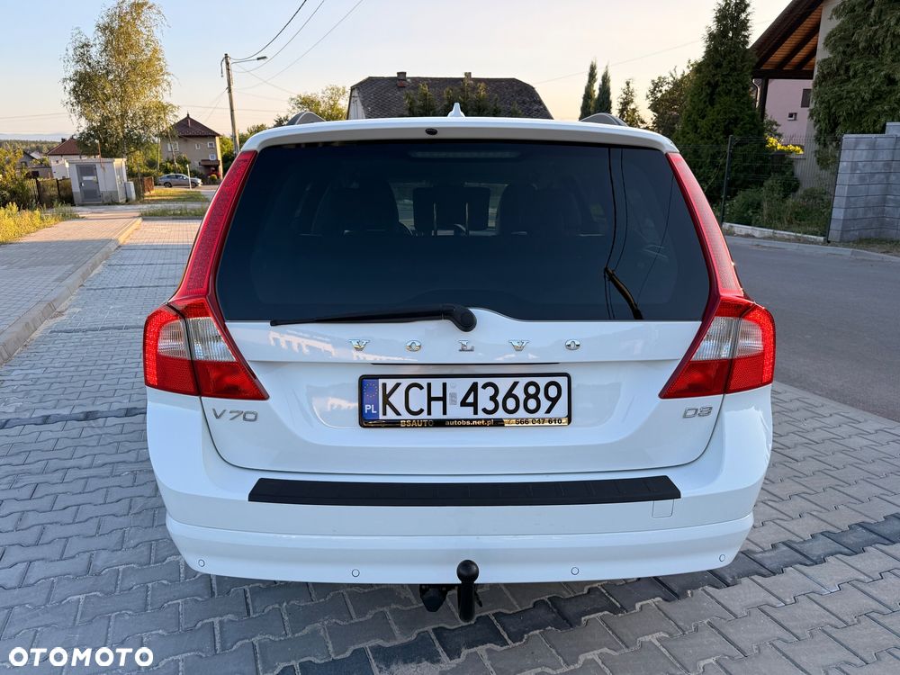 Volvo V70 D3 Momentum - 15