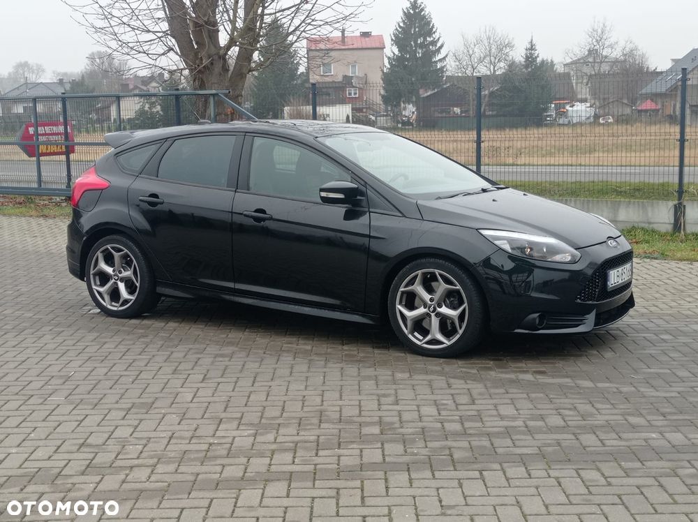Ford Focus 2.0 EcoBoost ST - 1