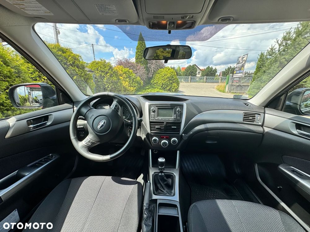 Subaru Forester 2.0D XE 000 - 13