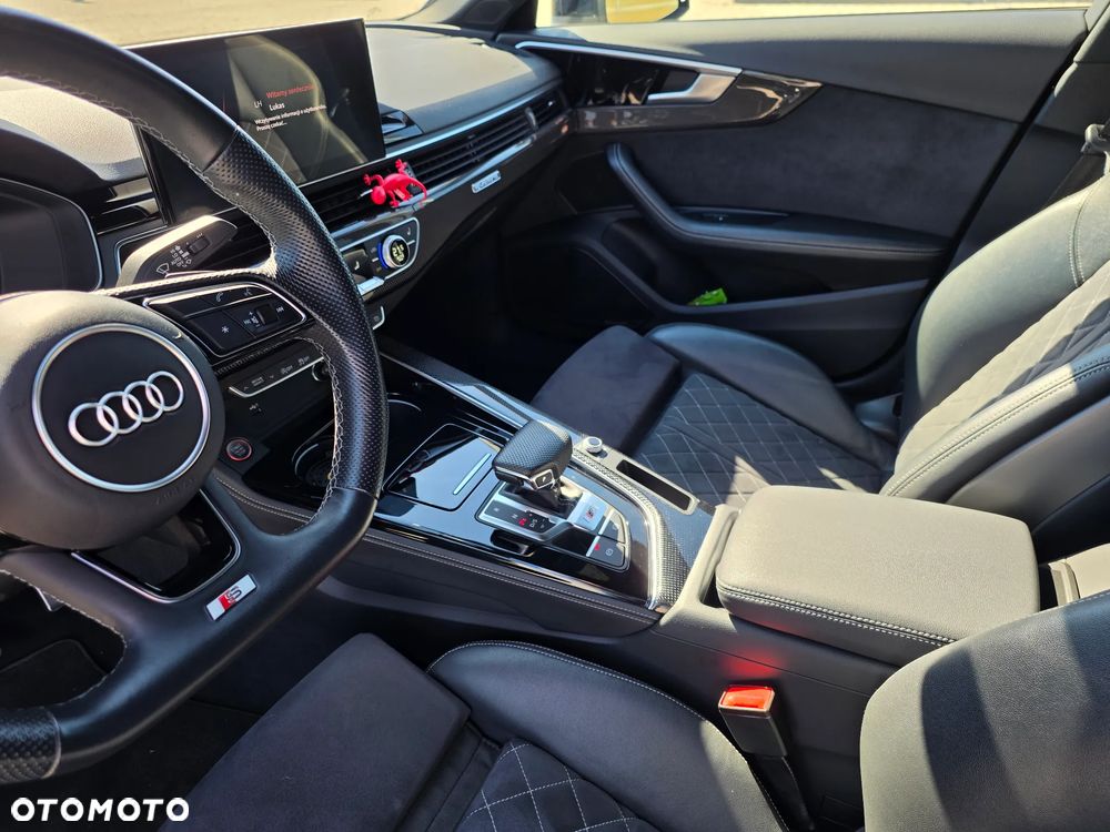 Audi S4 Limousine - 13