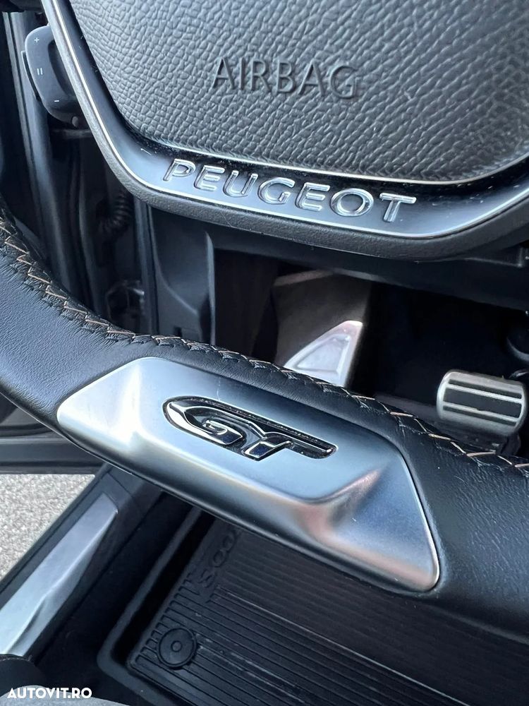 Peugeot 3008 PHEV EAT8 4X4 GT Pack - 18