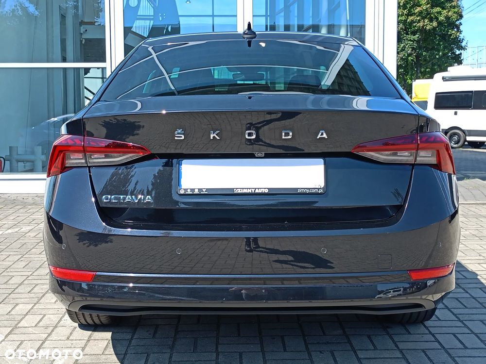 Skoda Octavia 2.0 TDI Style DSG - 39