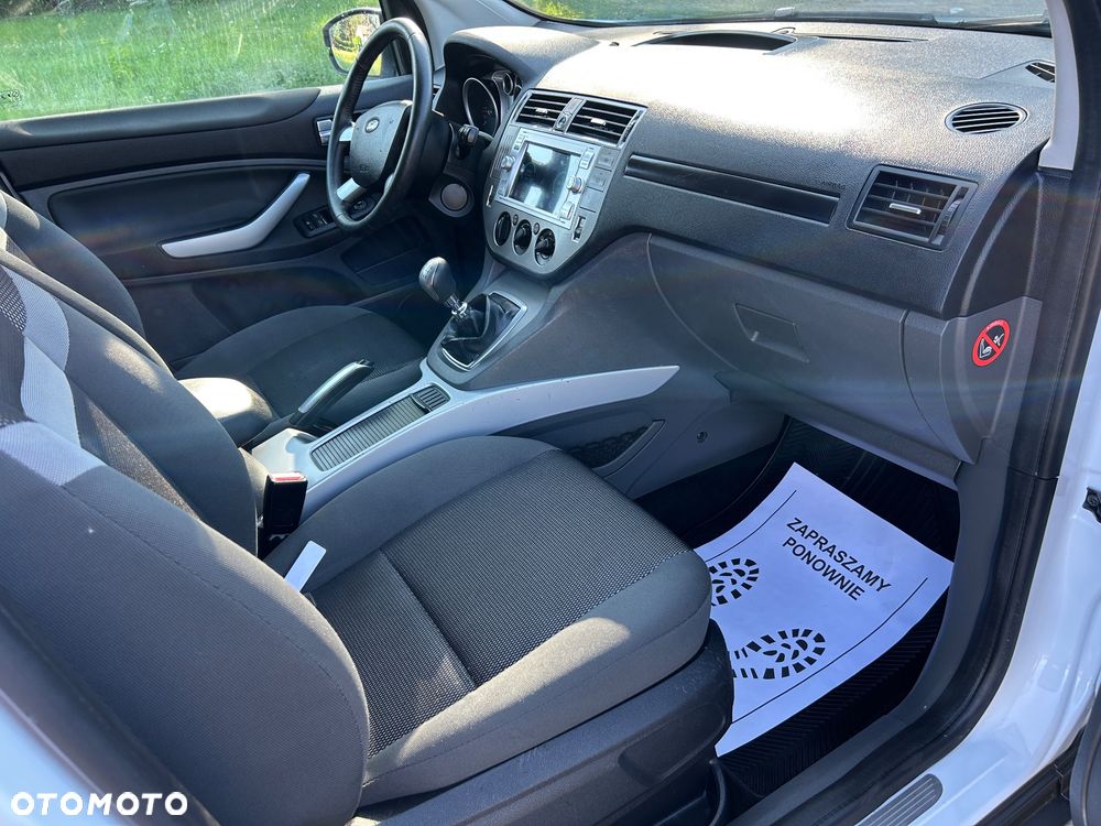 Ford Kuga 2.0 TDCi 2x4 Trend - 16