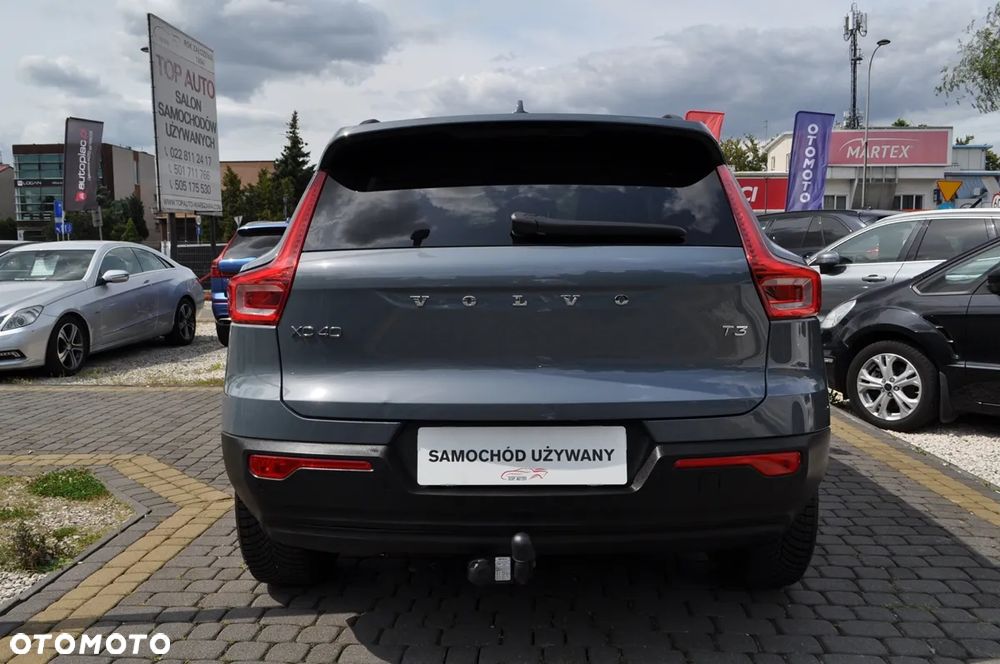 Volvo XC 40 T3 Momentum Core - 12