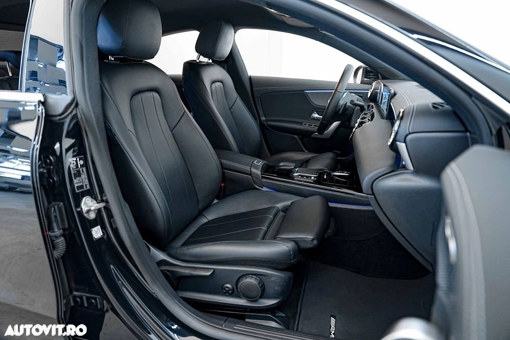 Mercedes-Benz CLA - 27