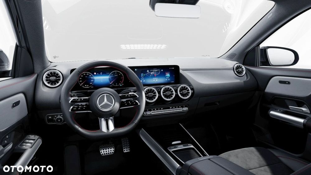 Mercedes-Benz GLA - 7