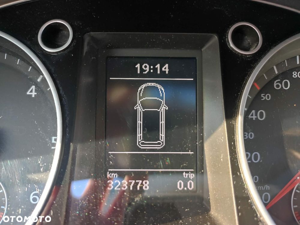 Volkswagen Passat 2.0 TDI Comfortline - 7