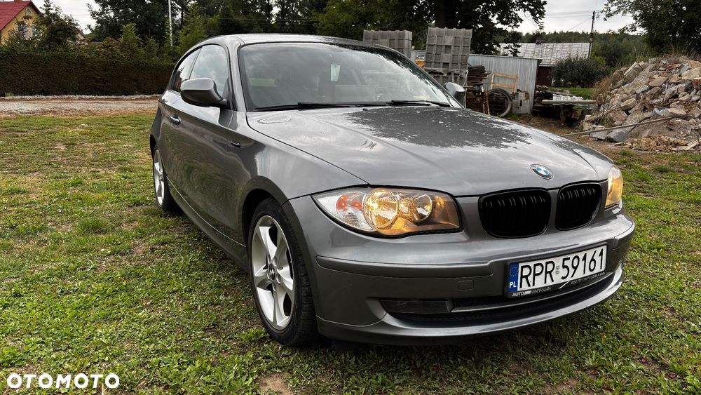 BMW Seria 1 116d - 9