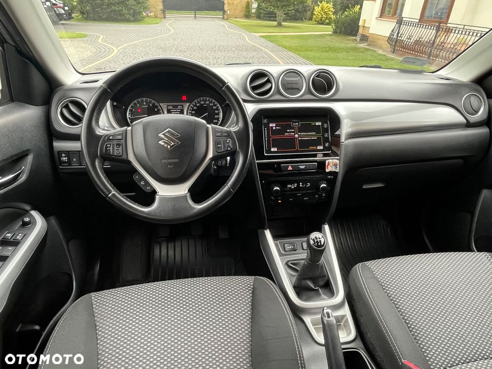 Suzuki Vitara - 8