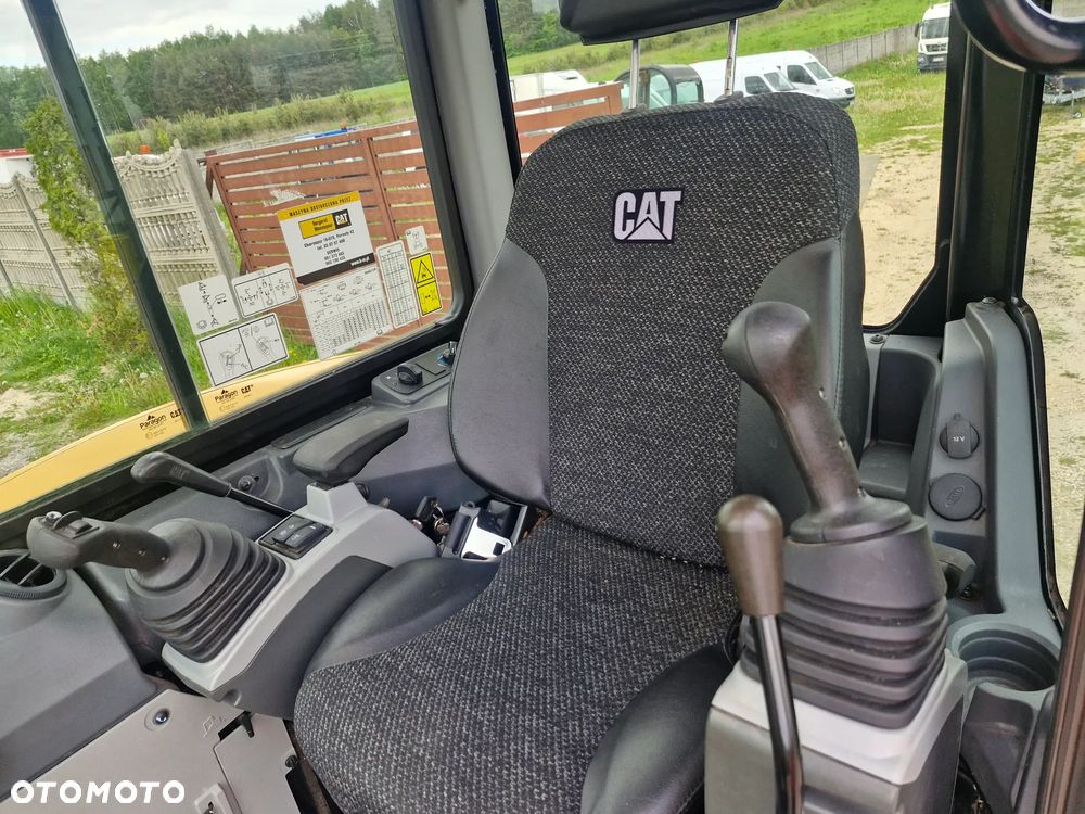 Caterpillar 304 E2 - 7