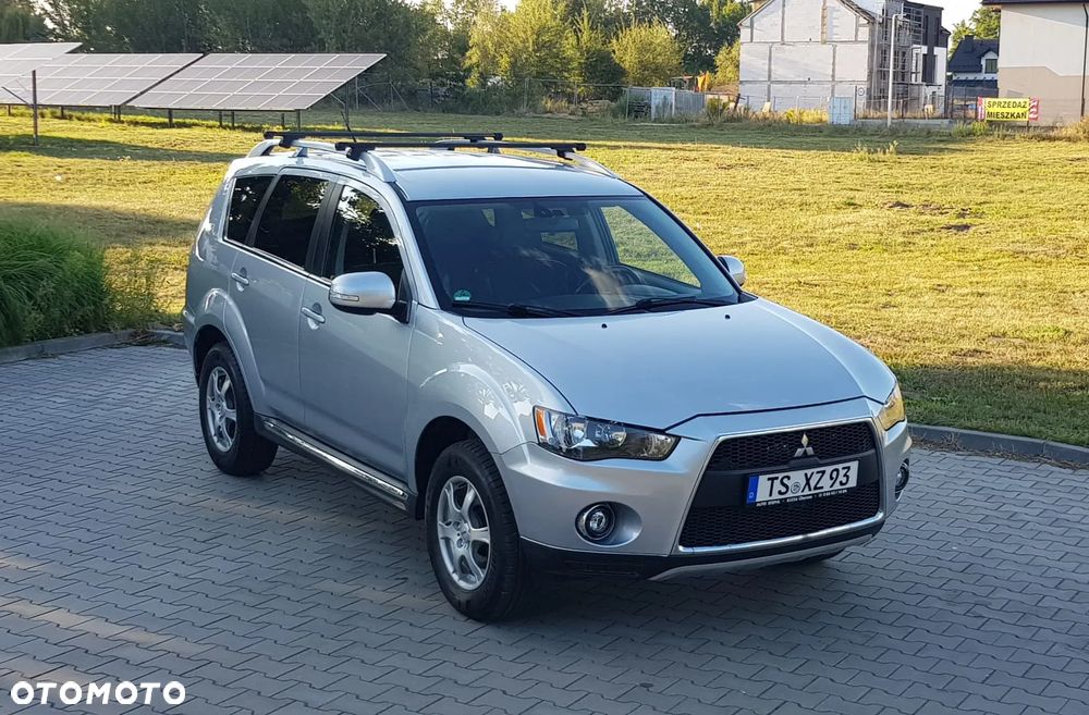 Mitsubishi Outlander 2.0 2WD Invite - 8