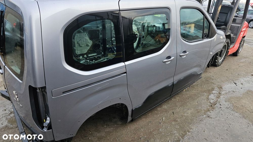 błotnik ćwiartka tył tylna prawa prawy peugeot berlingo partner rifter iv - 1