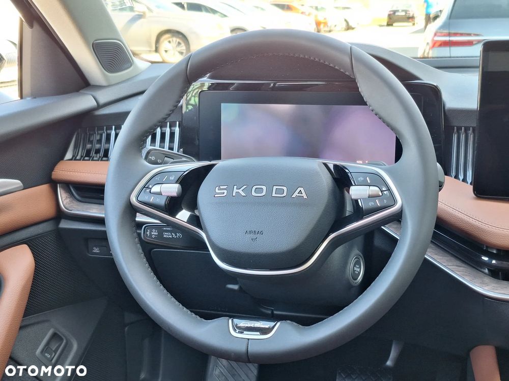 Skoda Superb 2.0 TSI 4x4 L&K DSG - 25