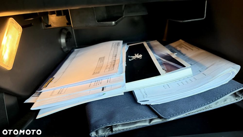 Peugeot 308 1.2 PureTech GPF Allure S&S - 33