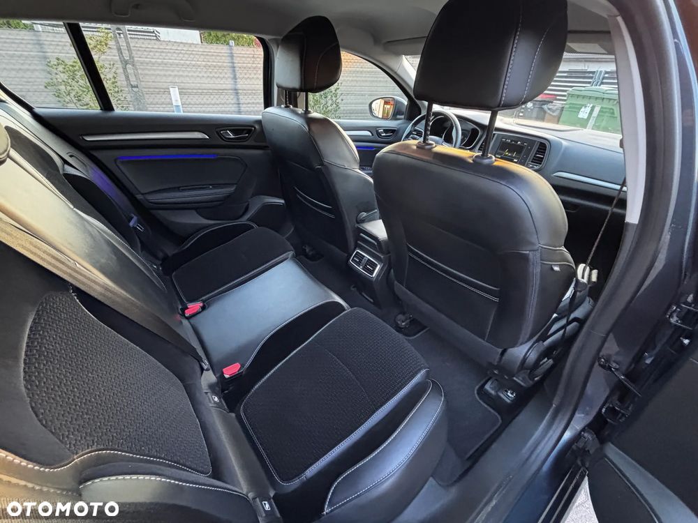 Renault Megane - 13