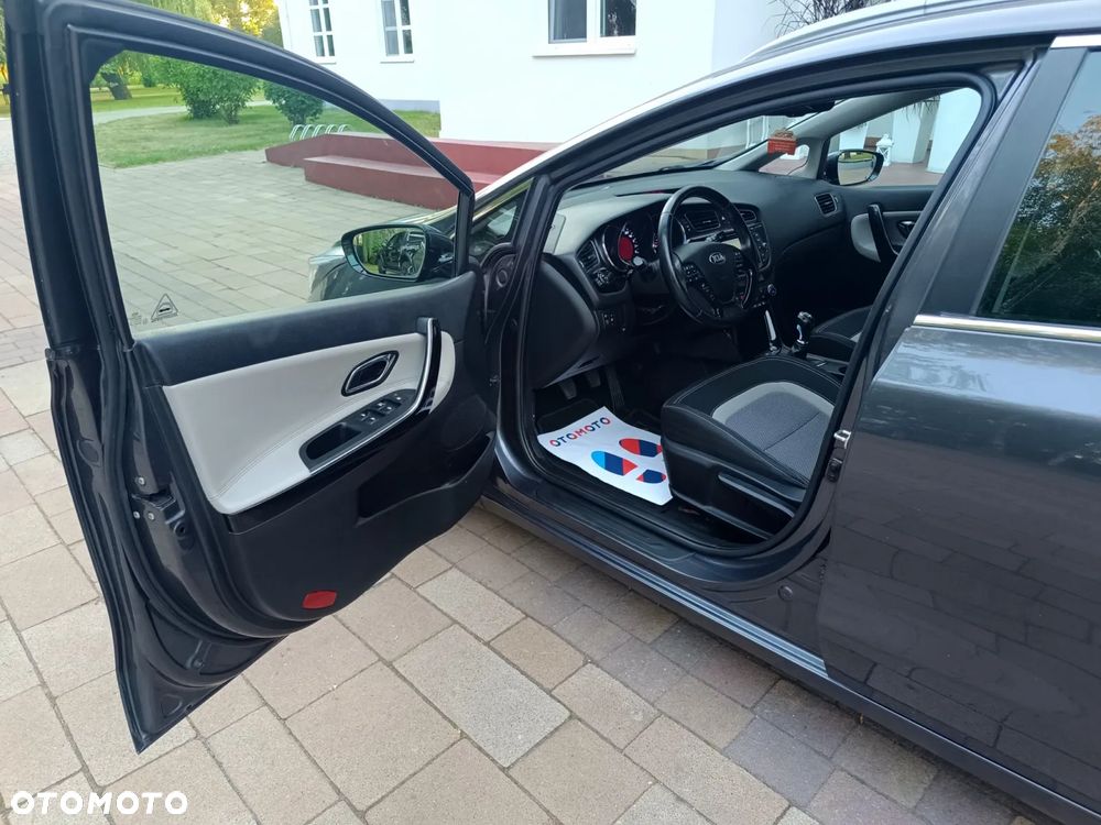 Kia Ceed 1.6 CRDi XL - 24