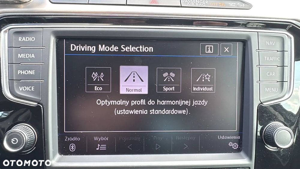 Volkswagen Passat 2.0 TDI BMT Highline DSG - 32