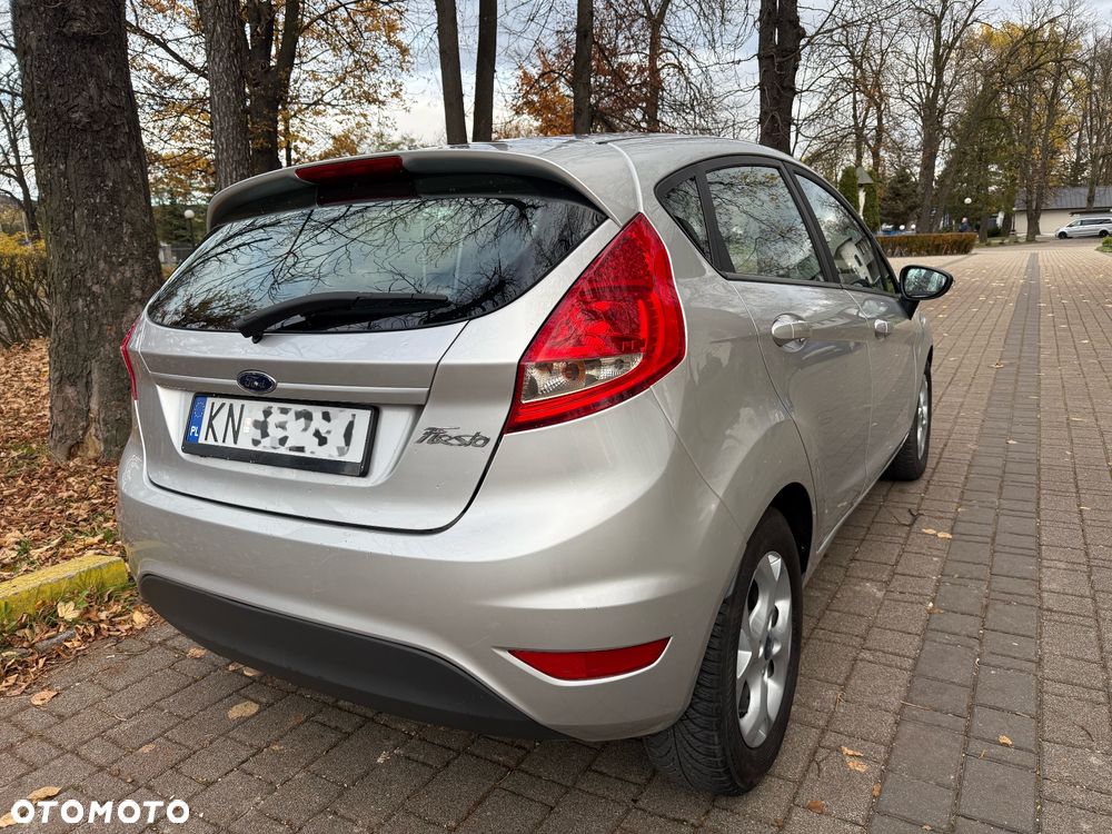 Ford Fiesta 1.25 Ambiente - 3
