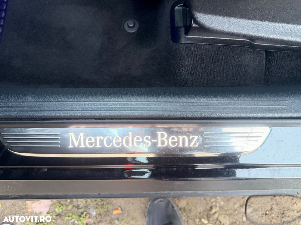 Mercedes-Benz GLC Coupe 300 4MATIC MHEV - 19