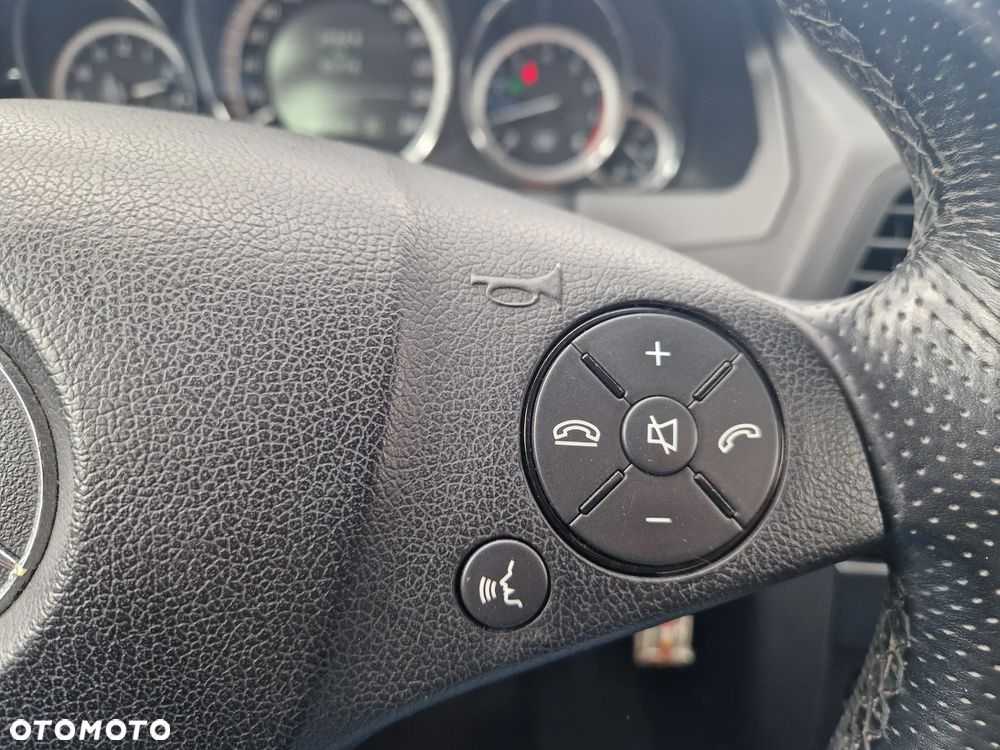 Mercedes-Benz Klasa E - 13