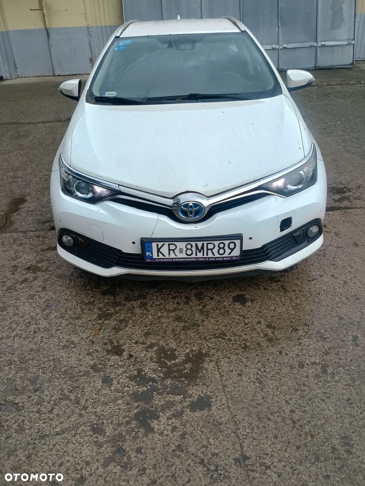 Toyota Auris Hybrid 135 Comfort - 1