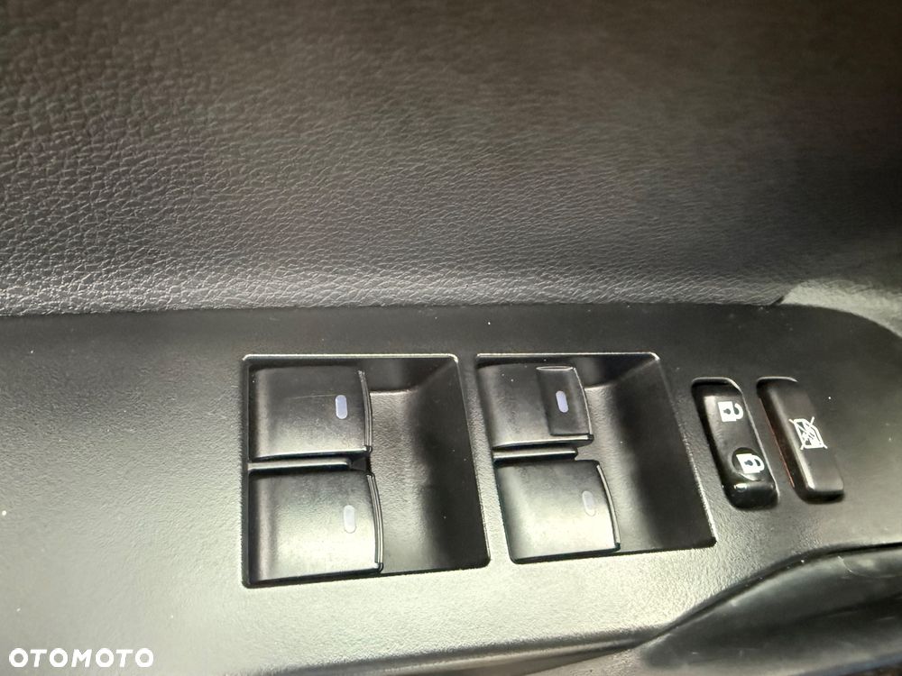 Toyota Auris Hybrid 135 Prestige - 20