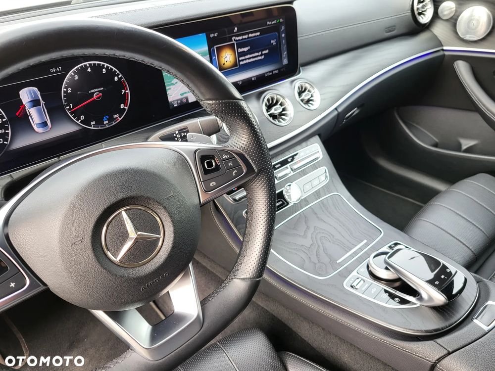 Mercedes-Benz Klasa E 400 Coupe 4-Matic 9G-TRONIC - 24