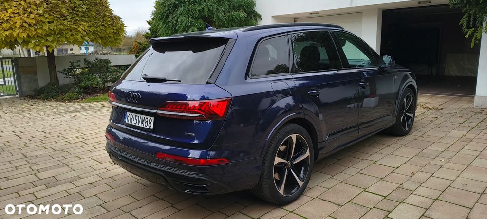 Audi Q7 - 8