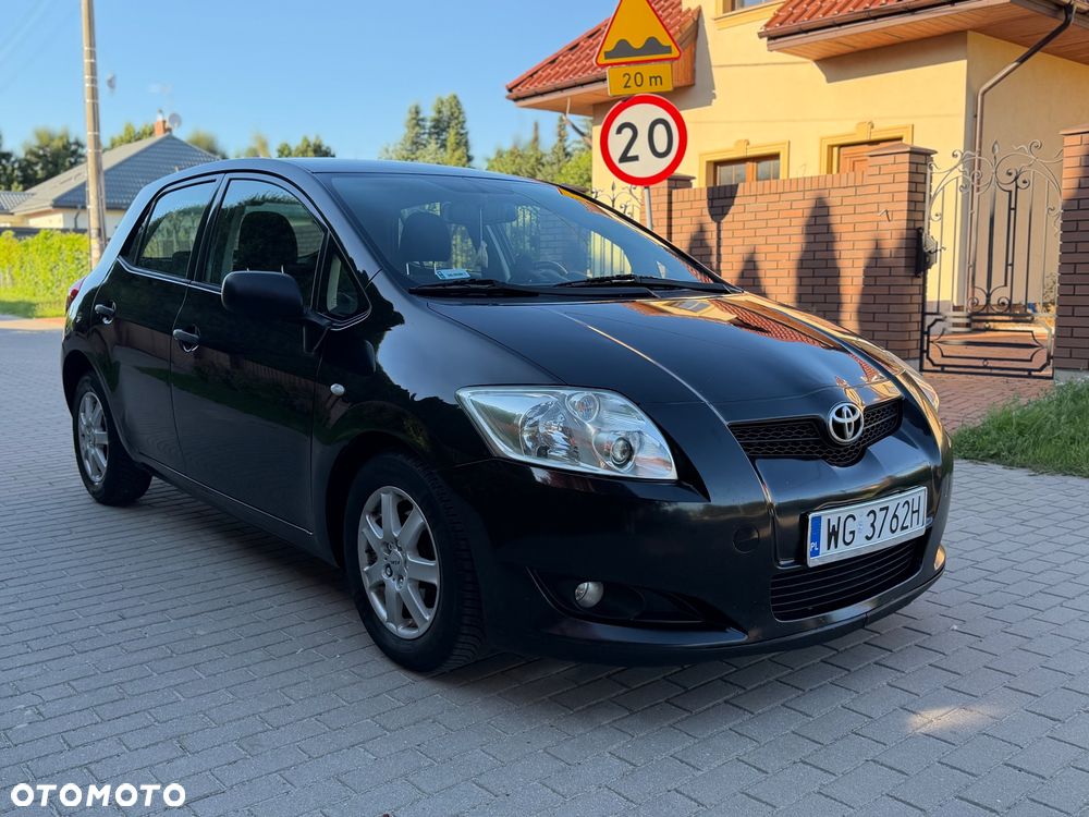 Toyota Auris 1.4 D-4D Edition - 3