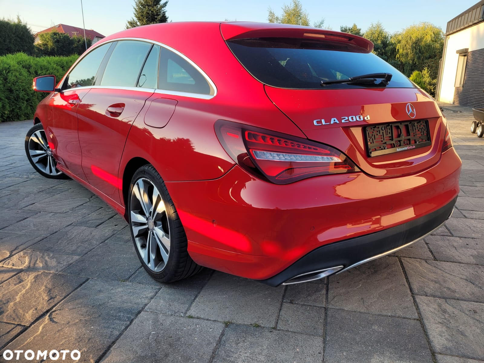 Mercedes-Benz CLA Shooting Brake 200 (CDI) d - 3