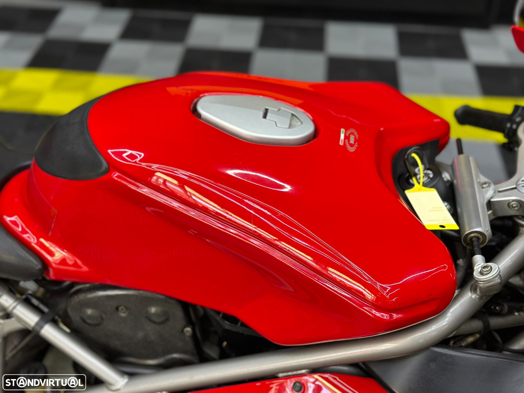 Ducati 999 S Superbike - 8