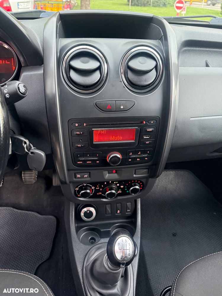 Dacia Duster dCi 110 FAP 4x4 Laureate - 11