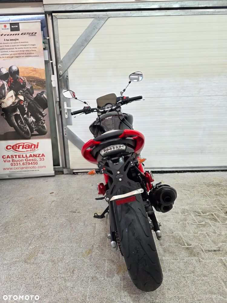 Suzuki Gladius - 26